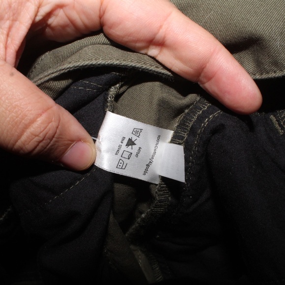 Venus Woman’s Olive Green Cargo Tie-Hem Utility Crop Pants — Size 14 - Picture 12 of 12